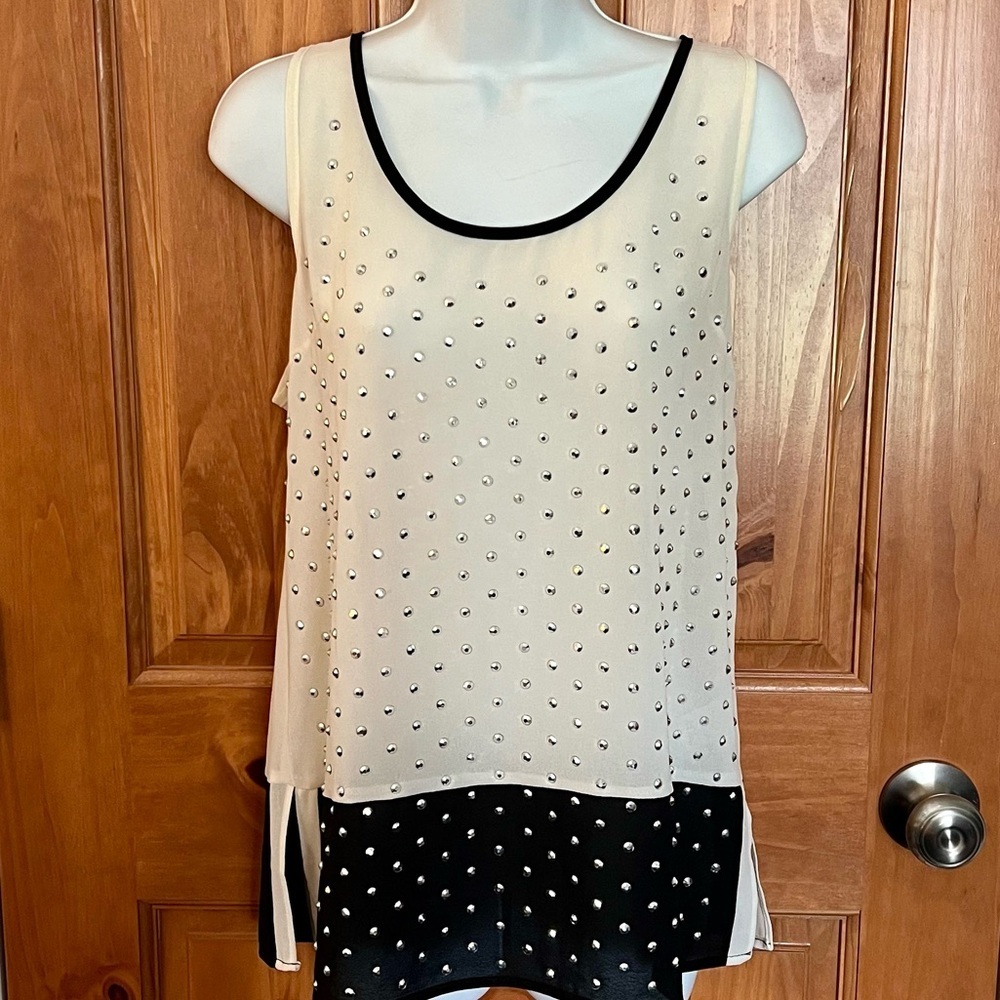 Umgee Cream and Black Sleeveless Tank Top